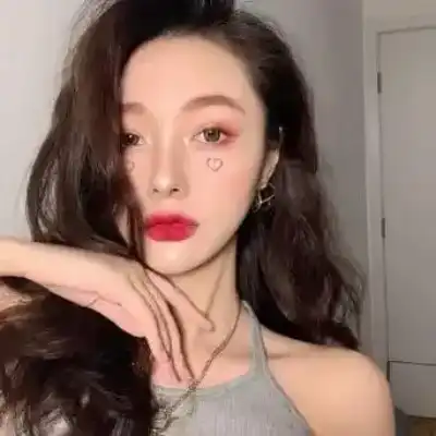 白成